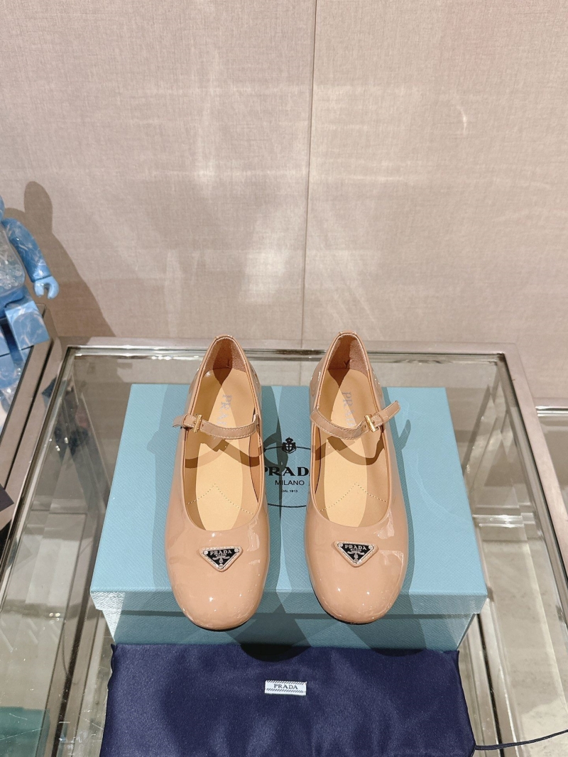 Prada flat shoes